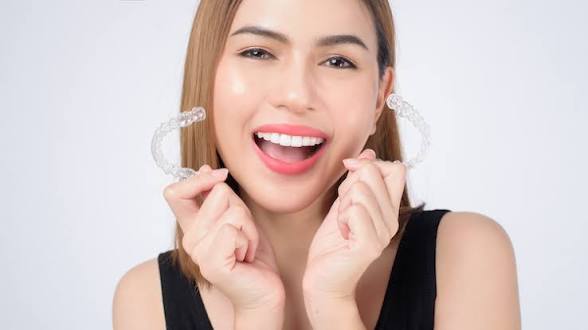 When Buck Teeth Get in the Way: A Problem-Driven Guide from lulusmiles